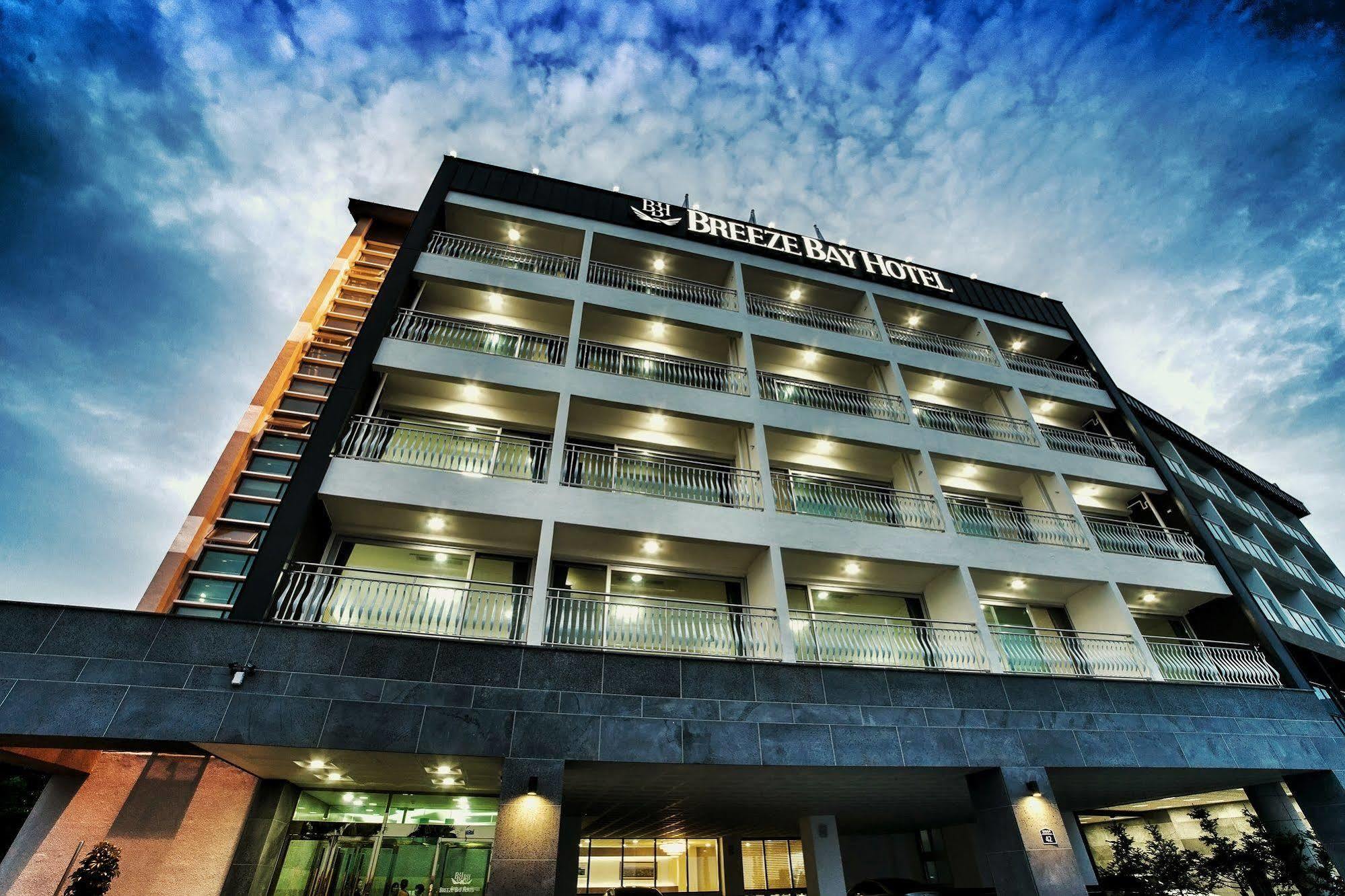 Breeze Bay Hotel Согвипхо Экстерьер фото