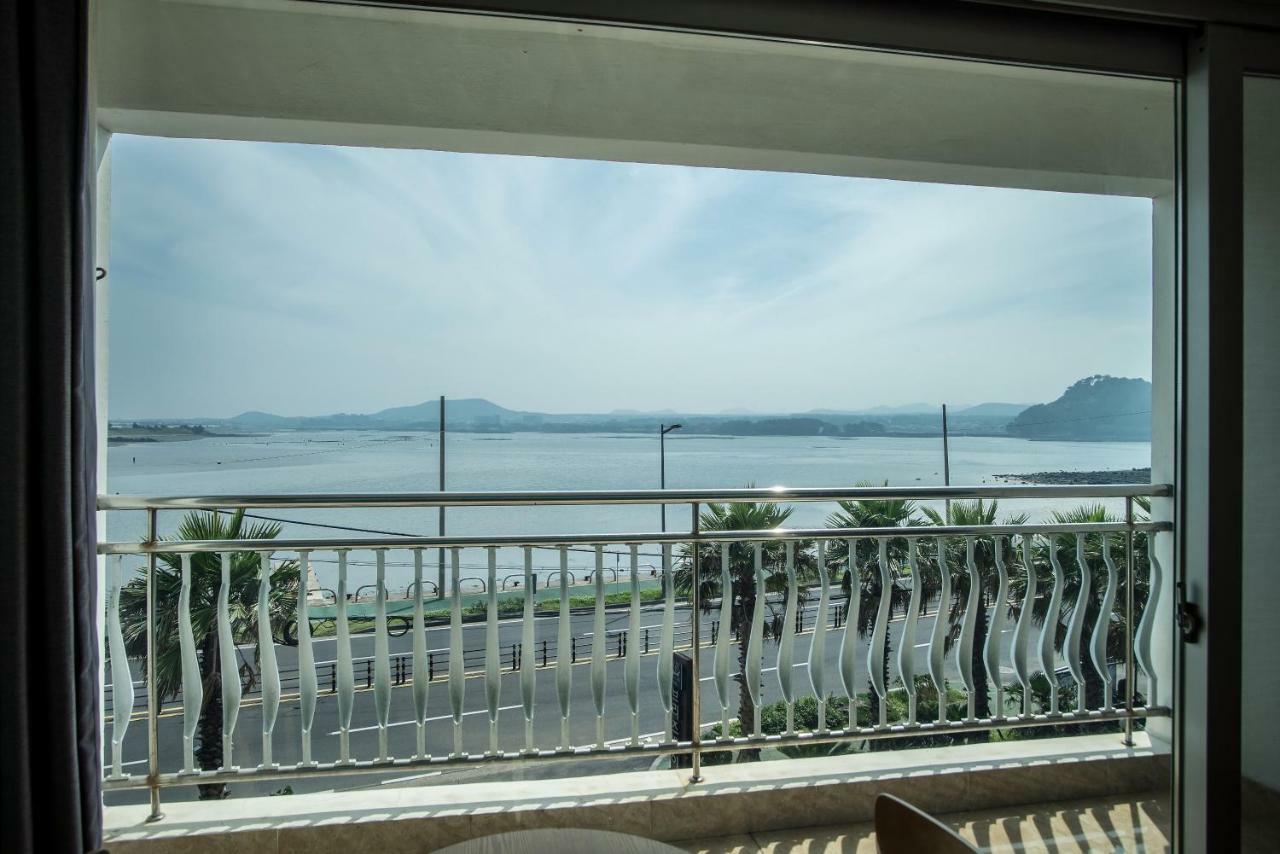 Breeze Bay Hotel Согвипхо Экстерьер фото