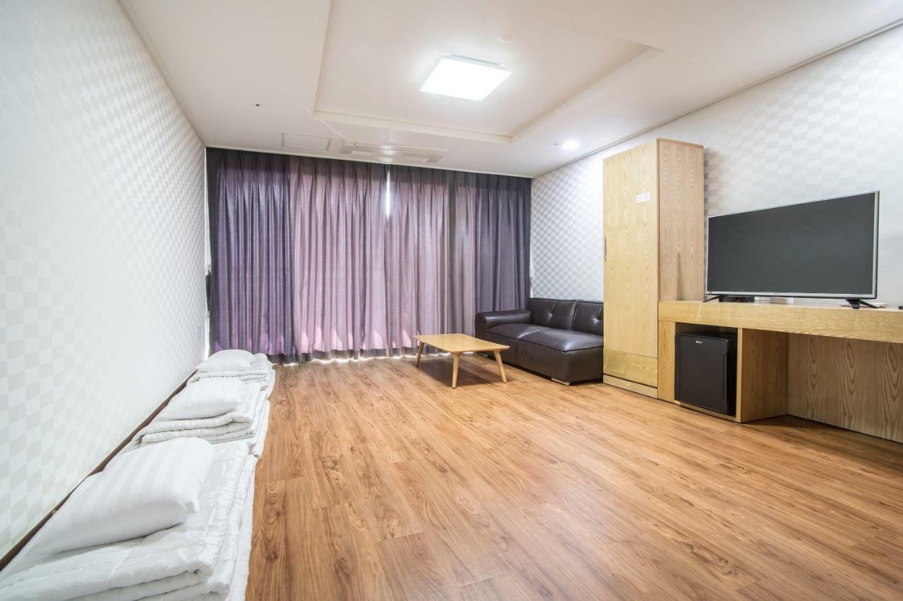 Breeze Bay Hotel Согвипхо Экстерьер фото